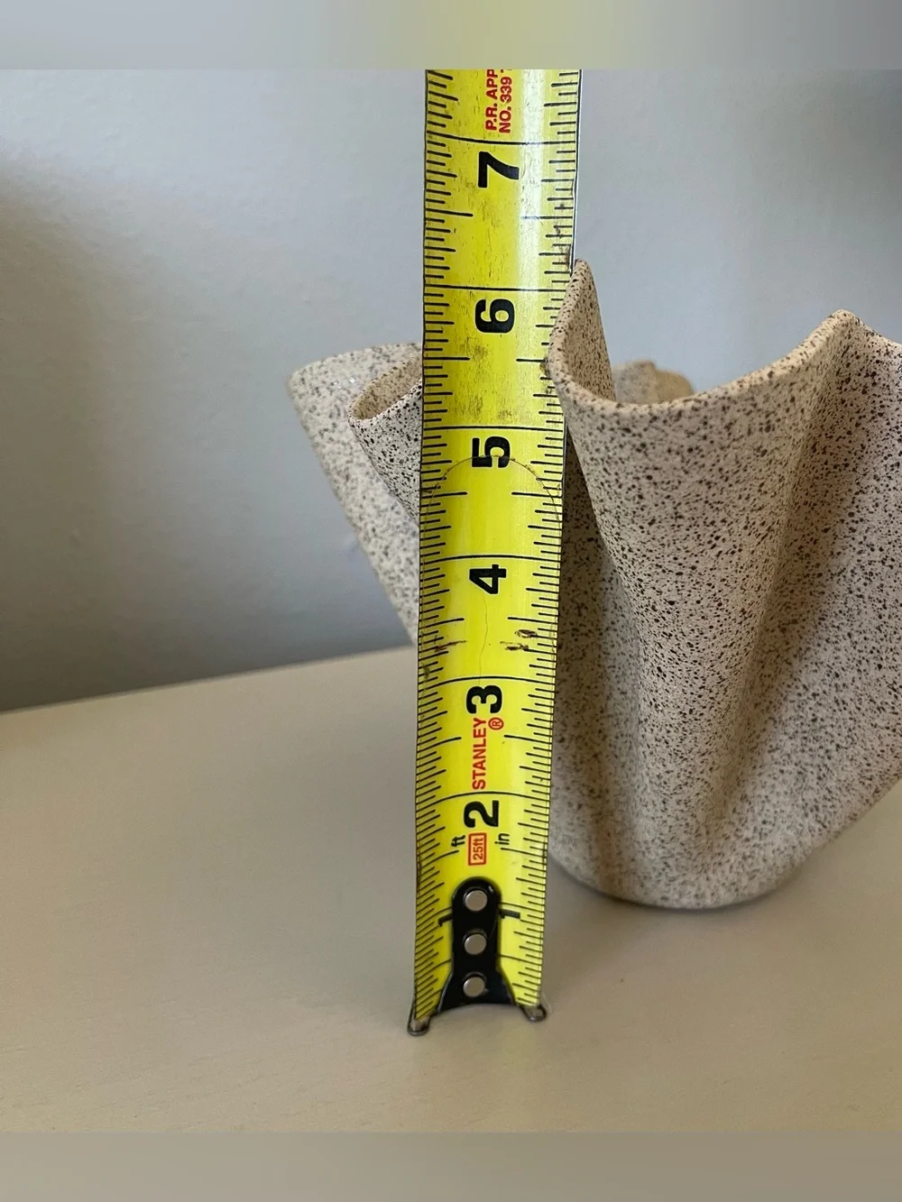 “CURIOUS CLAY” CERAMIC RUFFLE BOWL - Picture 10 of 10